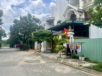 Bán đất khu dân cư Tân Vũ Minh, giáp Sài Gòn,dân ở rất đôg, cách chợ Đầu Mối Thủ Đức 1km 4