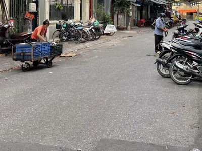 Bán nhà măt phố yến thế - thái học rẻ nhát thị trường 0