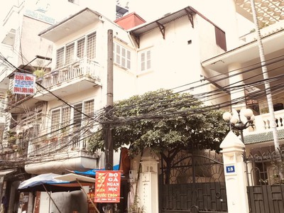 Bán nhà măt phố yến thế - thái học rẻ nhát thị trường 2