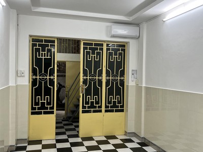 Chính chủ cần cho thuê nhà tầng trệt tại 288 l5 nam kỳ khởi nghĩa 0