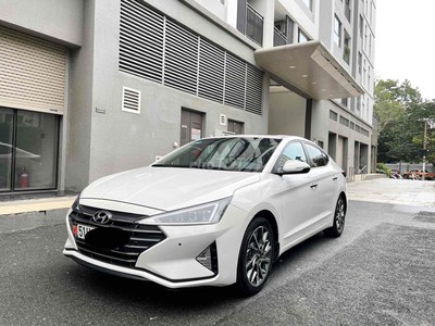Cần bán Hyundai Elantra 2.0 2019 một chủ, biển TP.HCM 6