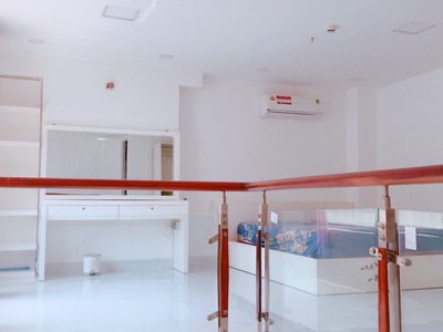 Cho thuê căn hộ Duplex ở Chung cư Everich Infinity, Q.5 : -	Căn hộ vừa ở, vừa làm văn phòng 0