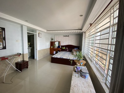 Cho thuê NNC HXT Lê Văn Lương p Tân Quy Q7.DT:6x10 5pn 4wc.Giá:17tr/th 2