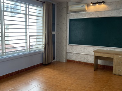 Cho thuê NNC HXT Lê Văn Lương p Tân Quy Q7.DT:6x10 5pn 4wc.Giá:17tr/th 6