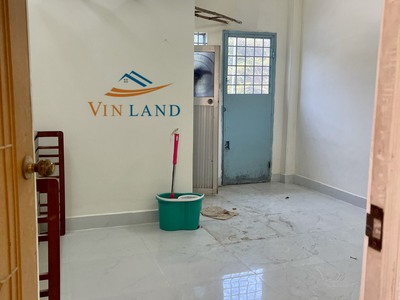 Cho thuê nhà 1T2L mặt tiền P. Quang Vinh gần công viên Biên Hùng chỉ 8tr 0