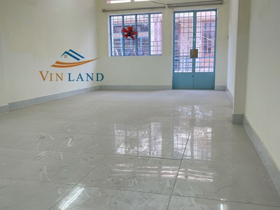 Cho thuê nhà 1T2L mặt tiền P. Quang Vinh gần công viên Biên Hùng chỉ 8tr 5