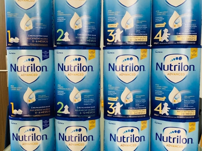 Sữa Nutrilon xách tay Séc 1