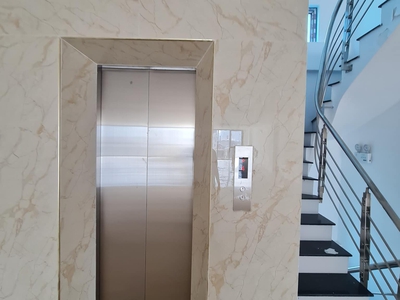 Siêu phẩm mặt phố, lô góc nguyễn khang 86m2, 5t thang máy, kd vô địch, 39.5 tỷ 2