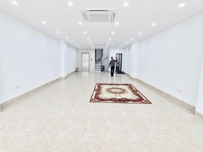 Siêu phẩm mặt phố, lô góc nguyễn khang 86m2, 5t thang máy, kd vô địch, 39.5 tỷ 0