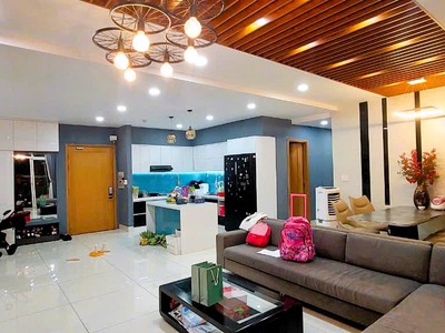 Cho thuê căn hộ 145m2 3pn có nội thất chung cư lan phương trường thọ 0