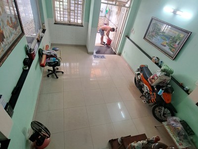 Tăng nhơn phú b-nhà 2 tầng đẹp-sát mặt tiền-gần ngã tư thủ đức   bán nhà gấp 0