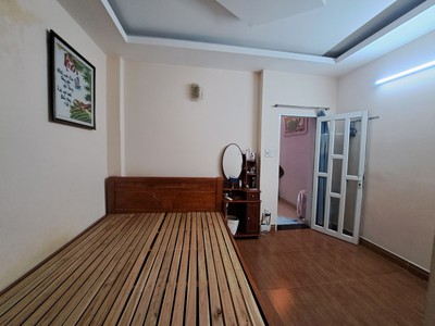 Tăng nhơn phú b-nhà 2 tầng đẹp-sát mặt tiền-gần ngã tư thủ đức   bán nhà gấp 2