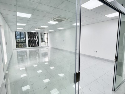Cho thuê văn phòng phố nguyễn trãi 80m2 - 15tr/tháng 3