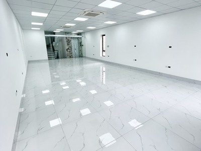 Cho thuê văn phòng phố nguyễn trãi 80m2 - 15tr/tháng 1