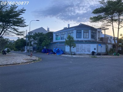 Bán nhà căn góc 2mt lê văn lương, nhà bè. hxh 20m, sát công viên đang cho thuê 20 triệu/ tháng 3