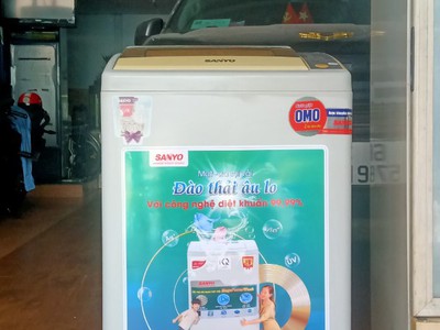 Biên hòa thanh lý máy giặt SANYO 8KG 0