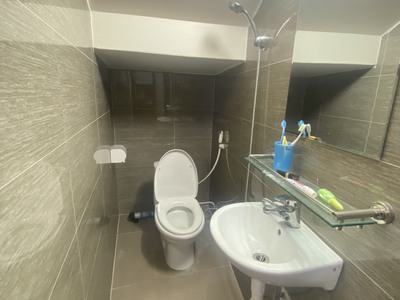 Chính Chủ Cho Thuê Nhà Ngõ Mê Linh Full Đồ Có Sân Cổng Riêng Về Ở Ngay 4