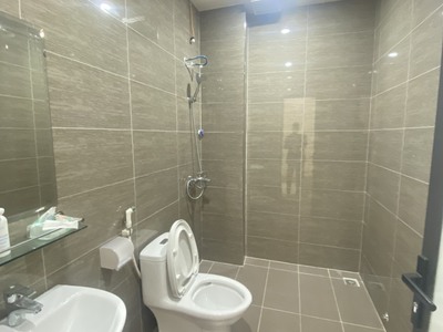 Chính Chủ Cho Thuê Nhà Ngõ Mê Linh Full Đồ Có Sân Cổng Riêng Về Ở Ngay 10