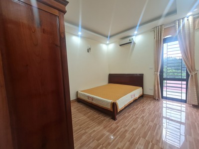 Cho thuê căn nhà mặt phố tại Vĩnh Yên, Vĩnh Phúc. 6 phòng ngủ giá 16 triệu 4