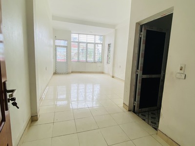 Cho thuê nhà phố Tôn Đức Thắng, Khai Quang, Vĩnh Yên, Vĩnh Phúc. Giá 14 triệu 2