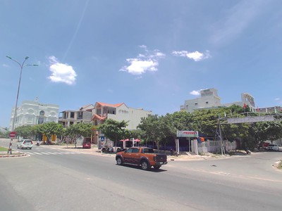 Bán Đất 2 lô đường Nguyễn Tất Thành, đoạn từ Phùng Hưng đến Nguyễn Sinh Sắc, Giá RẺ12/2023 12