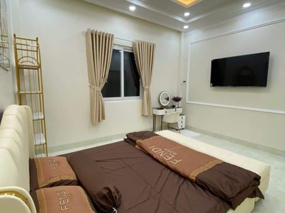 Cần bán nhà 1 trệt 1 lầu phường trường an tpvl 2