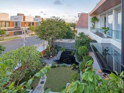 Cắt lỗ cần bán biệt thự cao cấp ven sông, dt 500m2 nhà lk trường quốc tế, giá sụp hầm 2