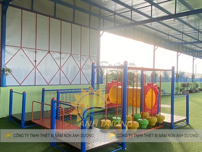 Thang leo mầm non, bộ vận động thể chất liên hoàn đa năng 1