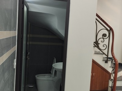 Bán căn nhà 3 tầng tại trung tâm thị trân an dương 4