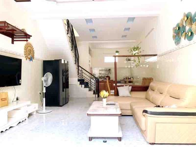 Bán nhà gần phạm văn đồng hiệp bình phước thủ đức 50m2 2 tầng hxh chỉ nhỉnh 4 tỷ hiếm có 1