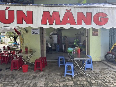 Chính chủ cho thuê mặt bằng  kinh doanh buổi chiều  ngã tư 212 tố hữu phường khuê trung, quận cẩm 0
