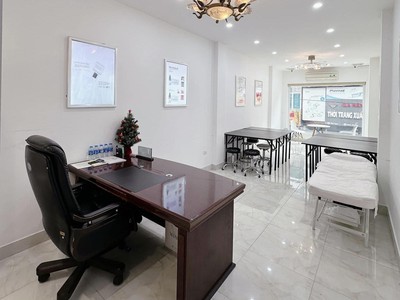Cho thuê văn phòng tại 18 thái thịnh, đống đa. 0
