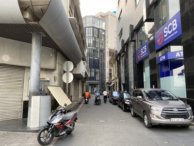 Bán gấp nhà hẻm rộng 8m thông Nguyễn Huệ, Hàm Nghi, Quận 1: 4.3m x 16.4m, 3 lầu, st, gần Bitexco 5
