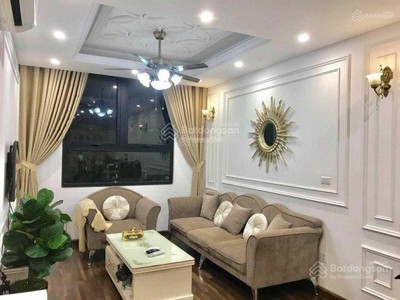 Tôi cần bán gấp căn chung cư eco việt hưng diện tích 67 mét chỉ nhỉnh 2 tỷ 2 lh 0982700605 0