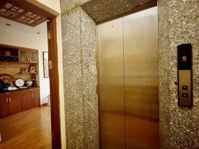 Siêu phẩm tòa nhà đặng thai mai, view hồ tây, oto tránh, vỉa hè, 63m, mt5.5m, 27 tỷ 2