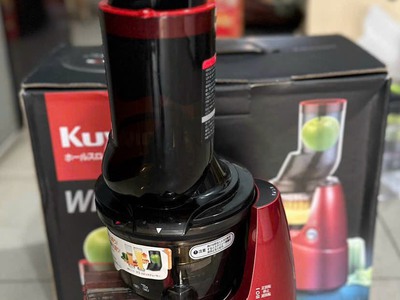 Máy ép chậm KUVINGS JSG-641 còn thùng như mới 0