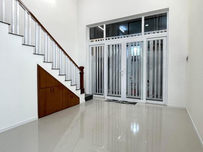 Nhà sau mặt tiền Hàm Nghi,3 Tầng,50M2 Chỉ 2.85 Tỷ 1