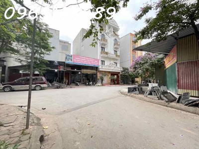 5.65 tỷ, bán đất phân lô kđt kiến hưng, chân m1 mipec, ô tô đỗ, vỉa hè rộng. 1
