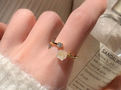 Nhẫn Họa Tiết Hoa Trà 0