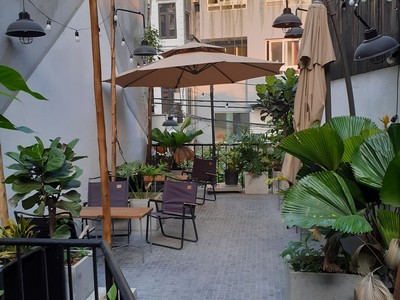 Chính chủ cần sang nhượng quán cafe mặt đường trần hữu tước, nam đồng, đống đa, hà nội 4