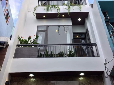 Rớt 1 tỷ. bán nhà 3 tầng kiệt 5m đường 2-9 - tt hải châu - nhà mới - kiên cố - ở ngay  chưa qua đầu 0