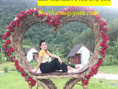 Xưởng sản xuất ghế trái tim chụp hình check in giá rẻ tại hcm 15