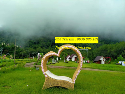 Xưởng sản xuất ghế trái tim chụp hình check in giá rẻ tại hcm 17