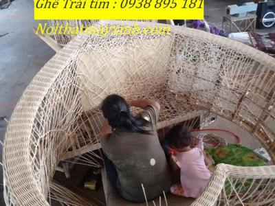 Xưởng sản xuất ghế trái tim chụp hình check in giá rẻ tại hcm 3