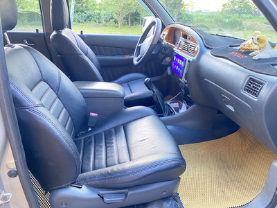 Chính chủ bán xe Ford everest máy dầu số sàn 5