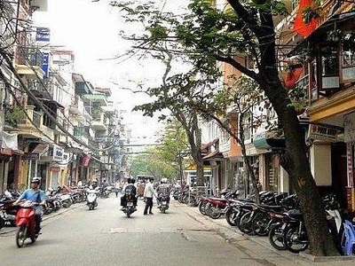 Cho thuê nhà mặt phố Châu Long, Trúc Bạch, Ba Đình, HN 0