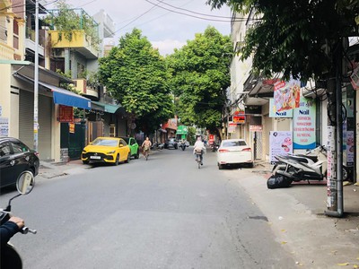 Nhà mặt đường khu thiên lôi ngay ngã 3 buôn bán sầm uất 60m2 chỉ hơn 4 tỷ 0