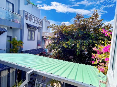 BÁN NHÀ HẺM 8m ô Tô ra ngoài thoải mái 2