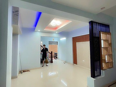 Bán nhà thiên lôi gần ngay ngã 4 phúc tăng, 45m 2 tầng giá 1.84 tỉ, ngõ nông 1