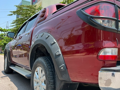 Bán xe Mazda BT50 số tự động 2